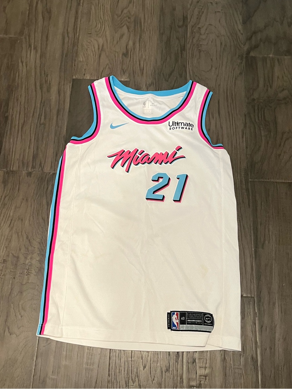Nike miami heat vice jersey Small 40